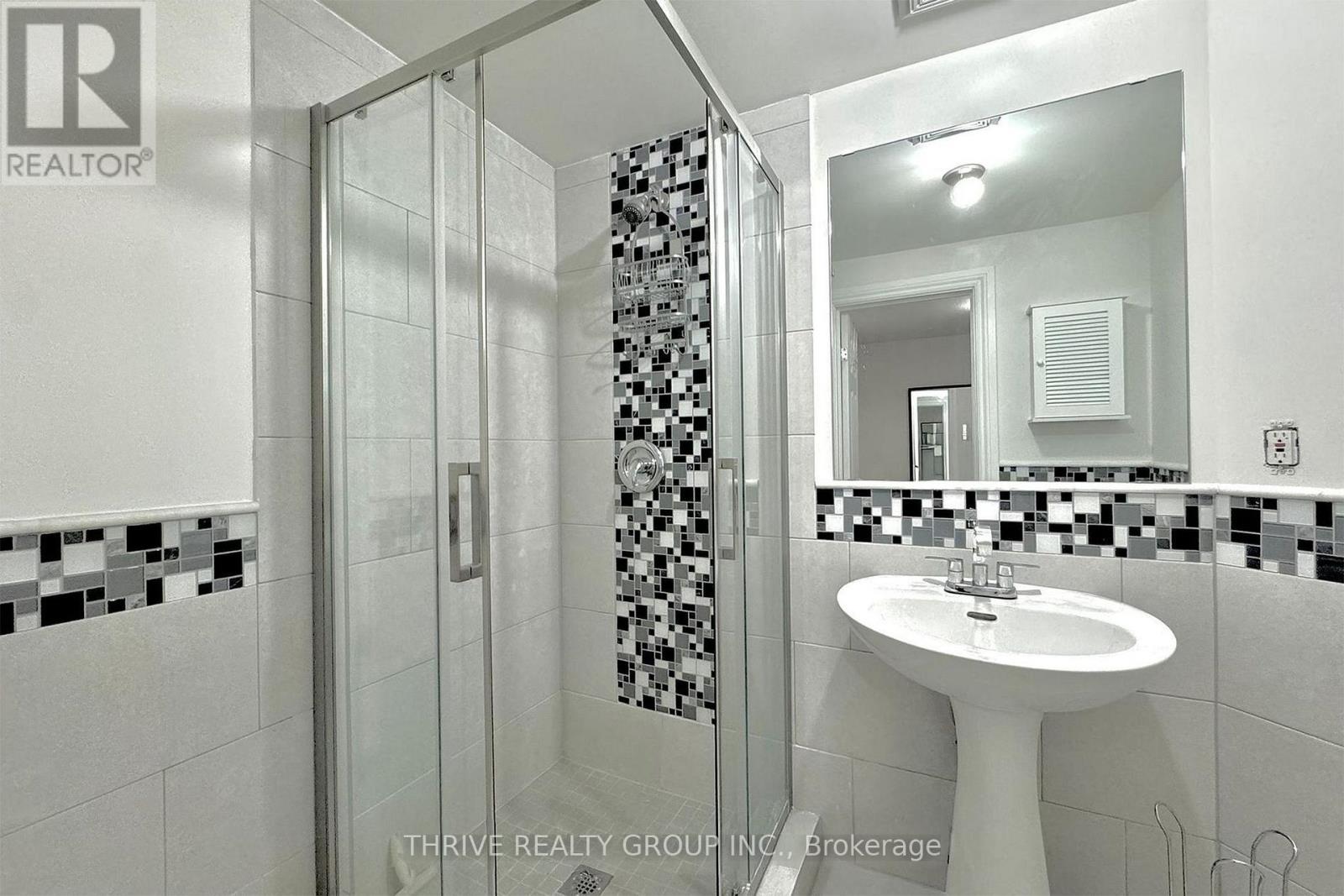 Lower - 632 Sherene Terrace, London North, Ontario  N6H 3K1 - Photo 11 - X12848574