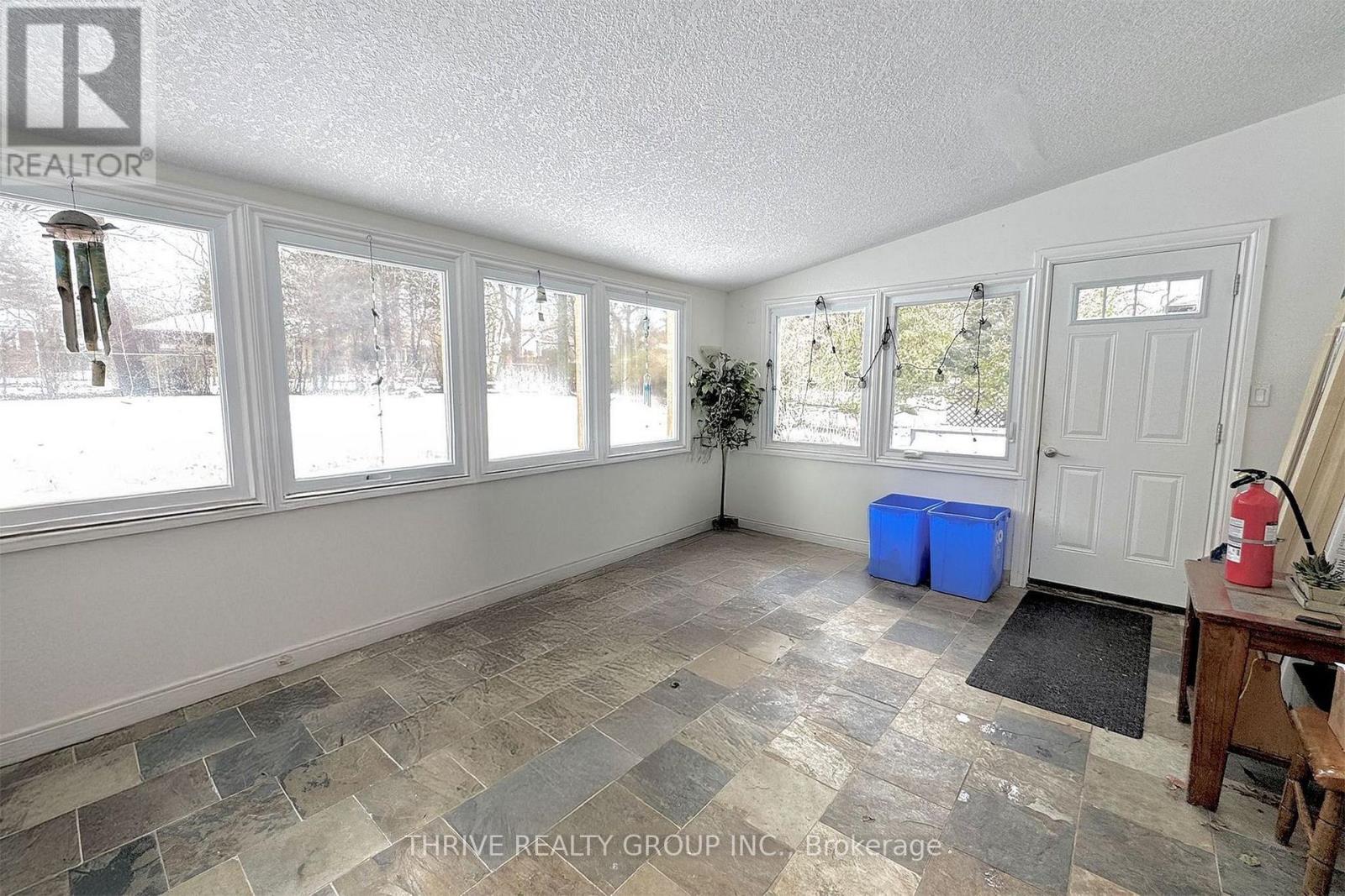 Lower - 632 Sherene Terrace, London North, Ontario  N6H 3K1 - Photo 21 - X12848574