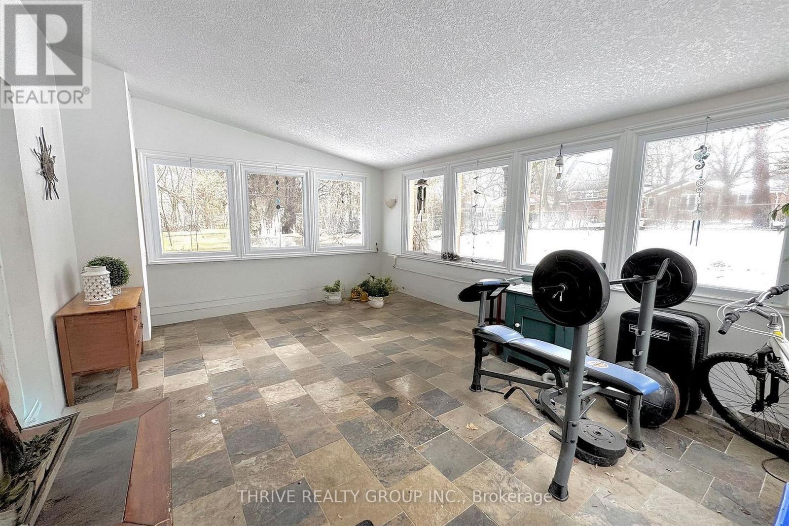 Lower - 632 Sherene Terrace, London North, Ontario  N6H 3K1 - Photo 22 - X12848574