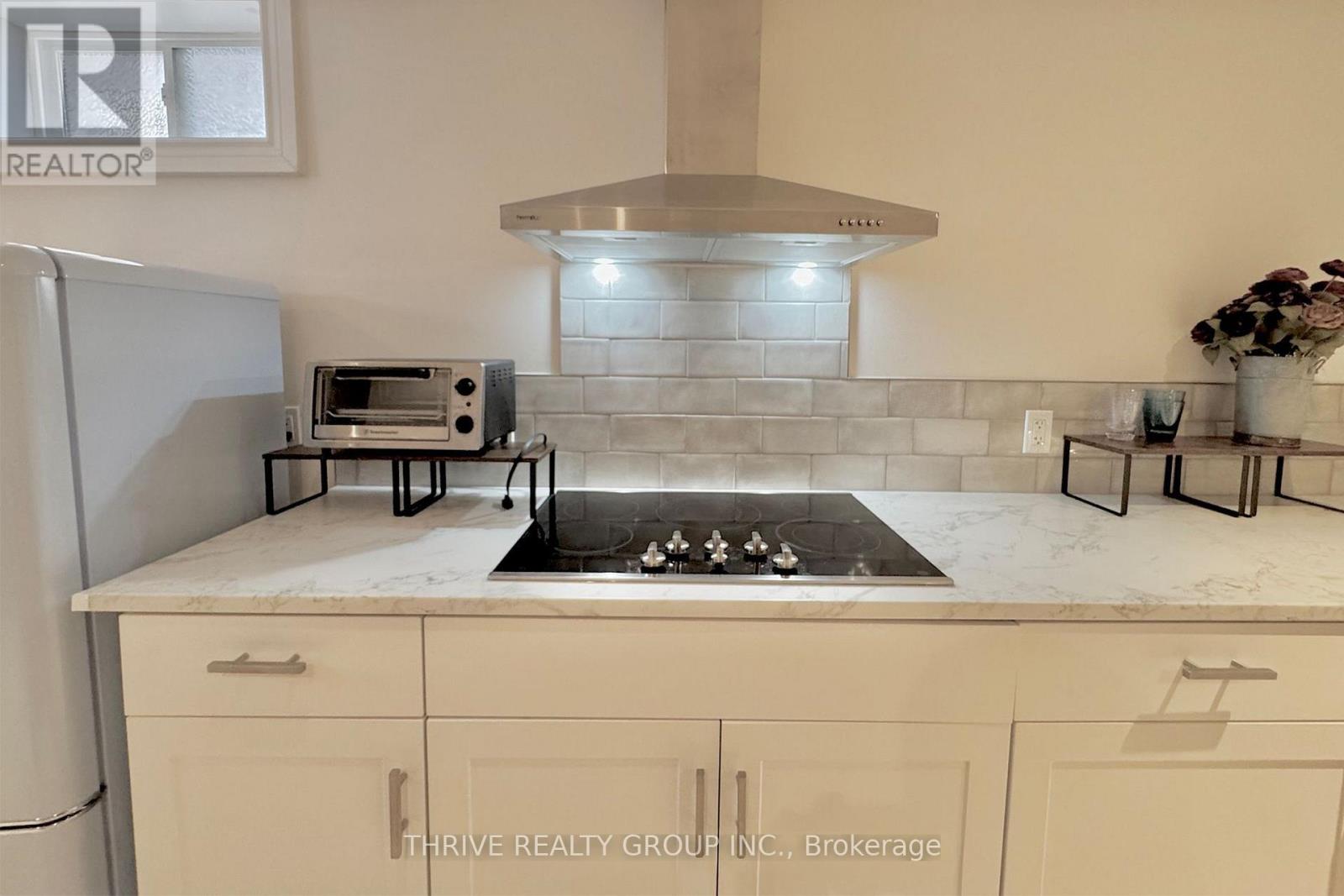 Lower - 632 Sherene Terrace, London North, Ontario  N6H 3K1 - Photo 5 - X12848574