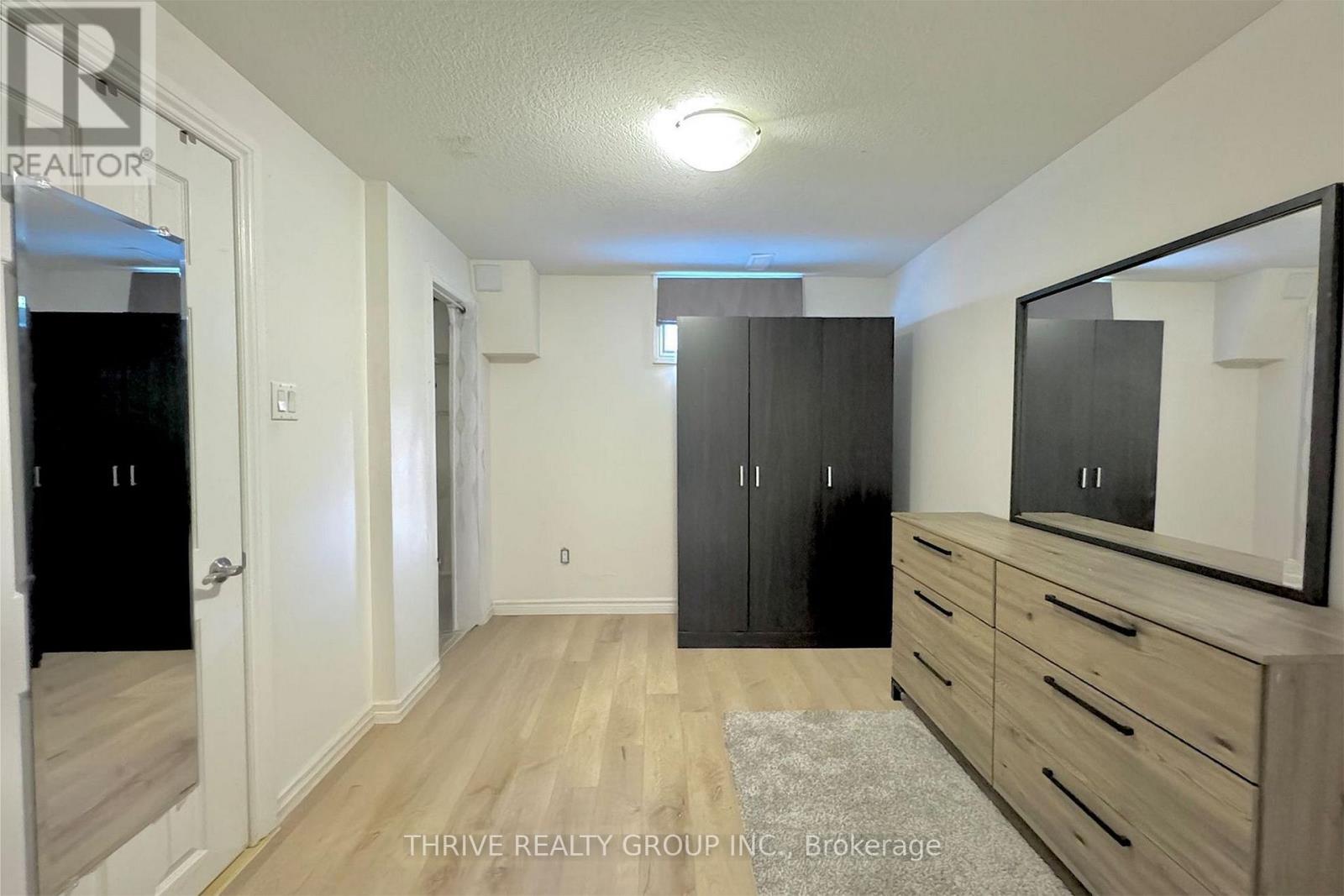 Lower - 632 Sherene Terrace, London North, Ontario  N6H 3K1 - Photo 8 - X12848574