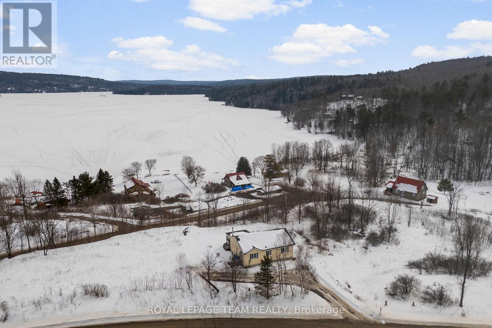 1086 Victory Lane, Frontenac, Ontario  K0J 1H0 - Photo 4 - X12848526