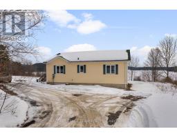 1086 VICTORY LANE, Frontenac, Ontario