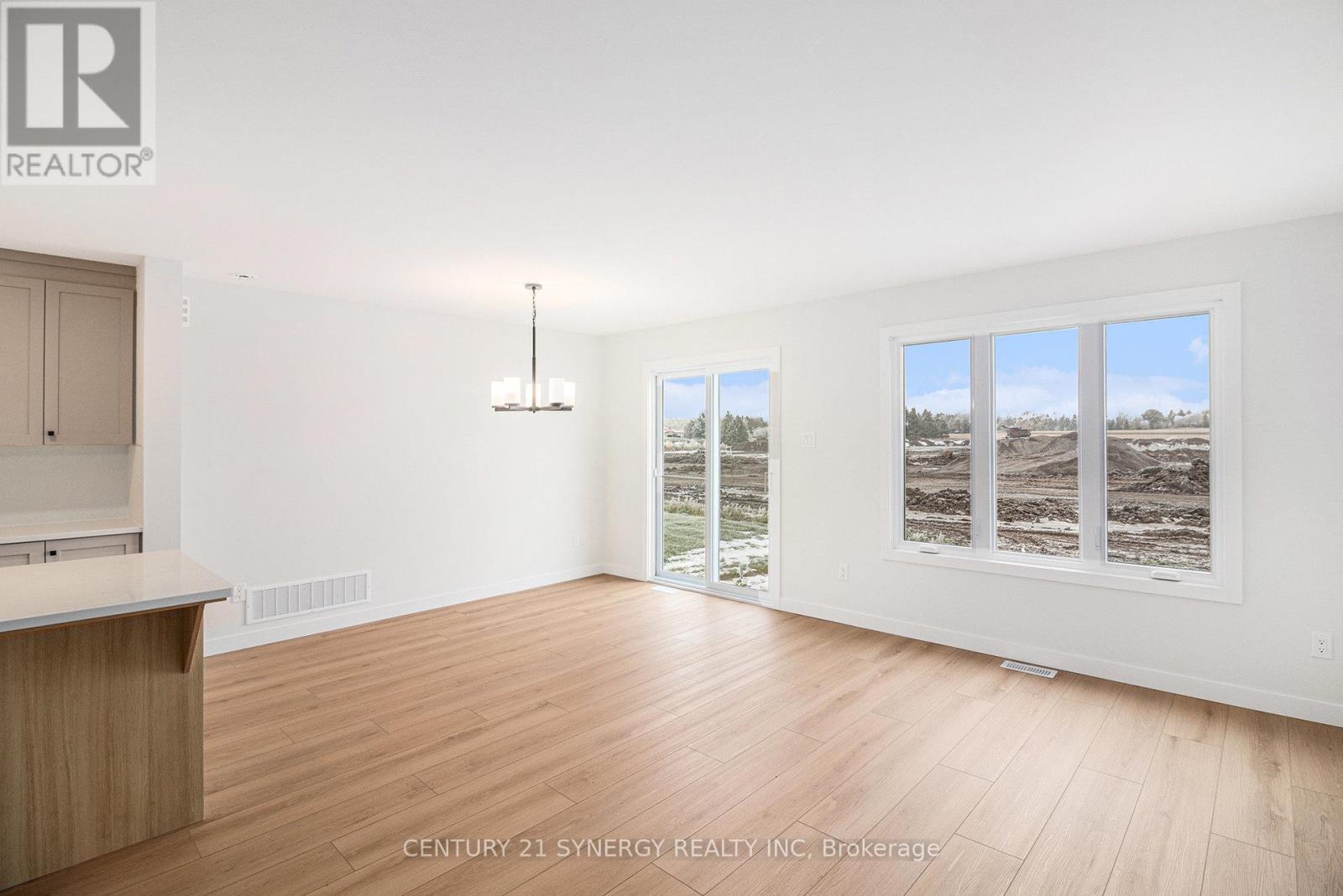 Unknown Address, ,     - Photo 12 - X12848448