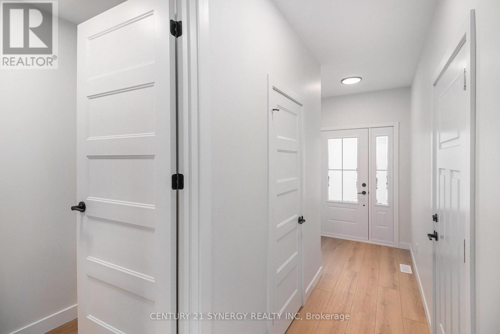 Unknown Address, ,     - Photo 4 - X12848448