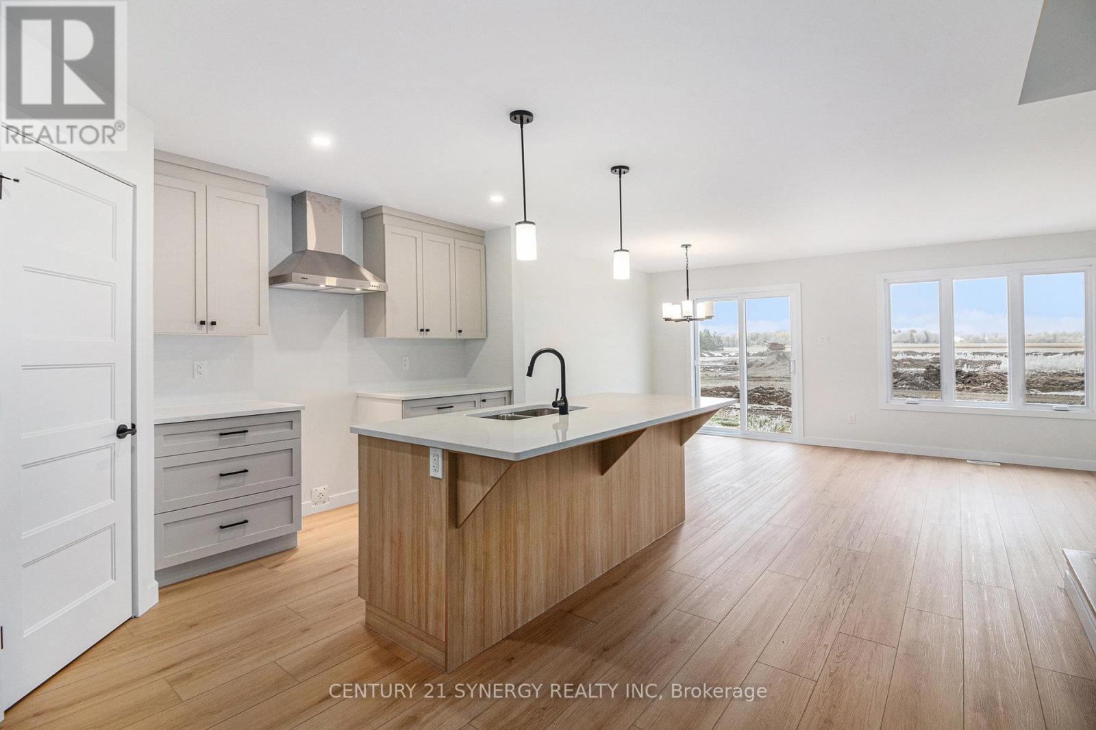 Unknown Address, ,     - Photo 9 - X12848448