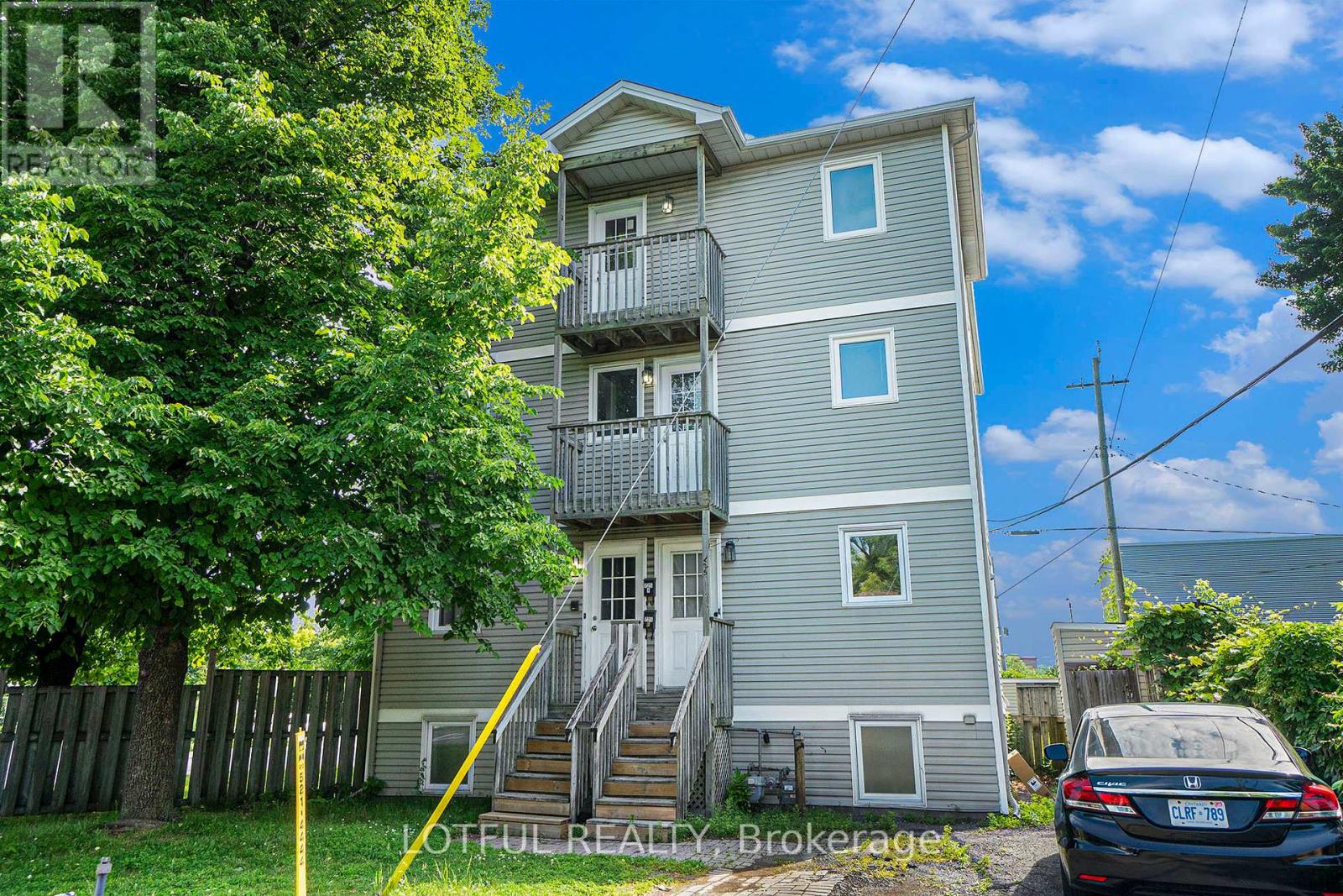 B - 725 ALESTHER STREET, ottawa, Ontario