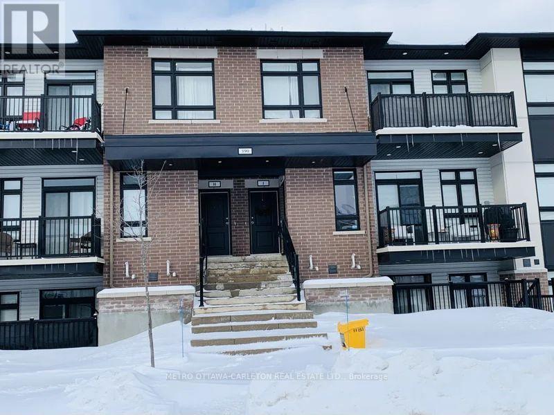 I - 390 ROLLING MEADOW CRESCENT, ottawa, Ontario