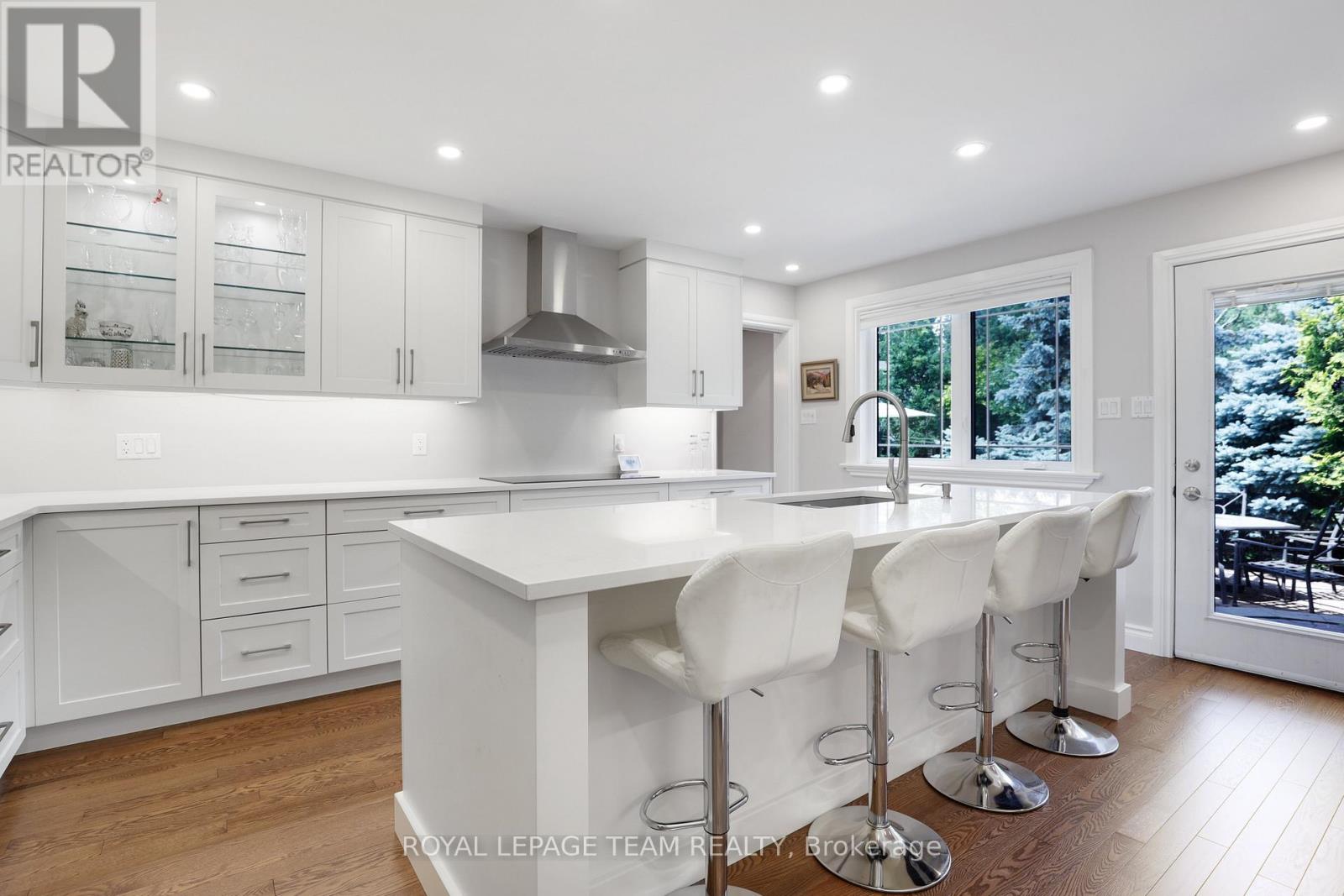 1939 Wembley Avenue, Ottawa, Ontario  K2A 1A8 - Photo 22 - X12848562