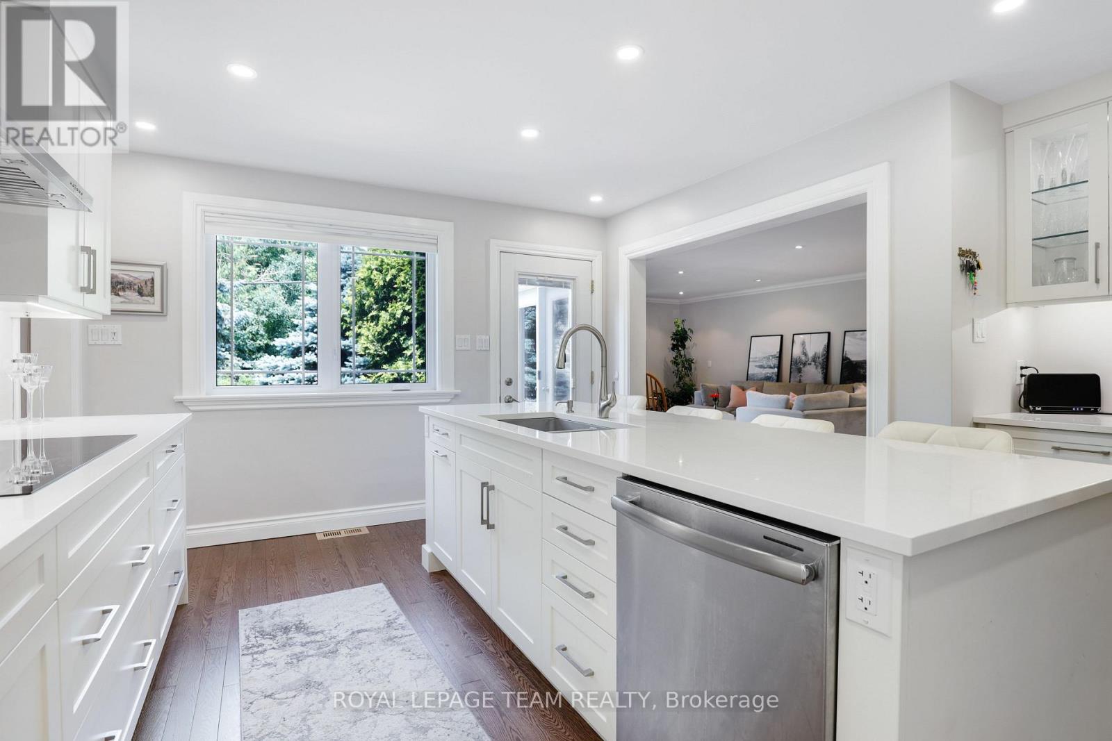 1939 Wembley Avenue, Ottawa, Ontario  K2A 1A8 - Photo 26 - X12848562