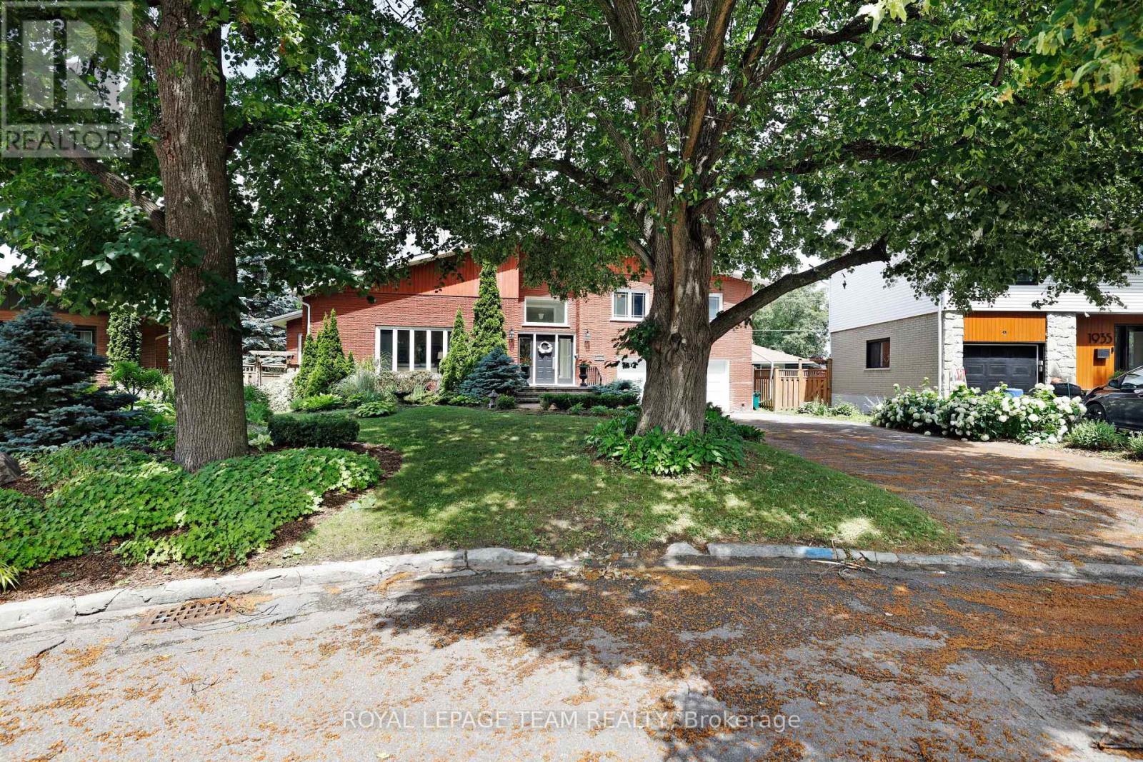 1939 Wembley Avenue, Ottawa, Ontario  K2A 1A8 - Photo 5 - X12848562