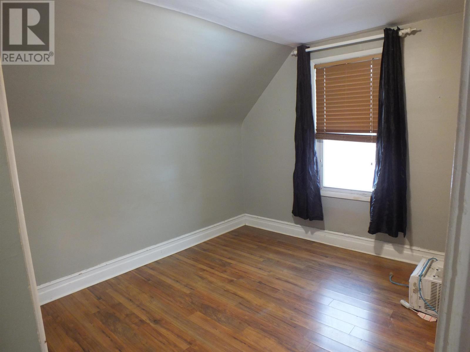 225 Balmoral St, Thunder Bay, Ontario  P7C 4J7 - Photo 14 - TB2600316