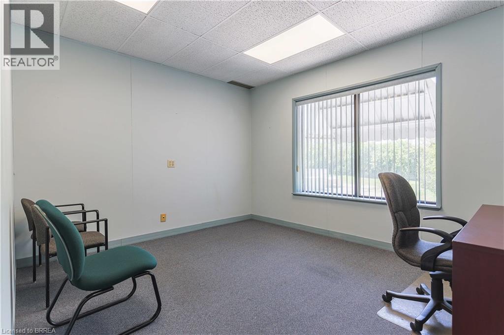 166 Charing Cross Street Unit# A, Brantford, Ontario  N3R 2J4 - Photo 9 - 40809502