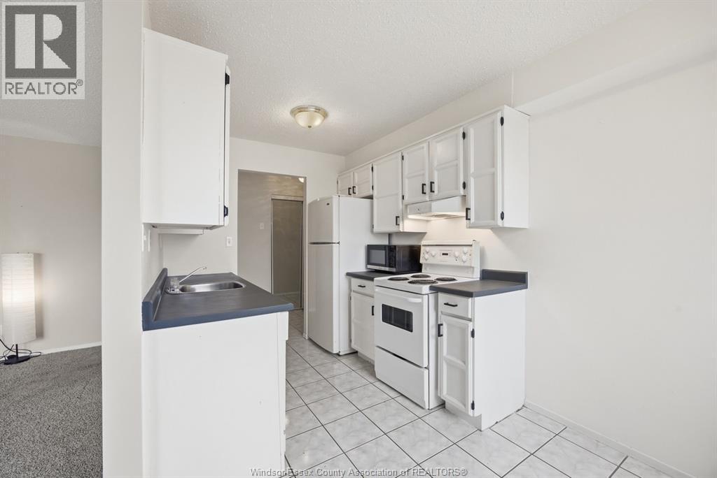 3936 Wyandotte Street East Unit# 312, Windsor, Ontario  N8Y 4V1 - Photo 7 - 26004655