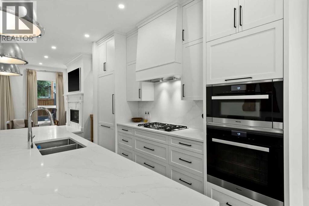 4407 17 Street Sw, Calgary, Alberta  T2T 4R1 - Photo 14 - A2281294