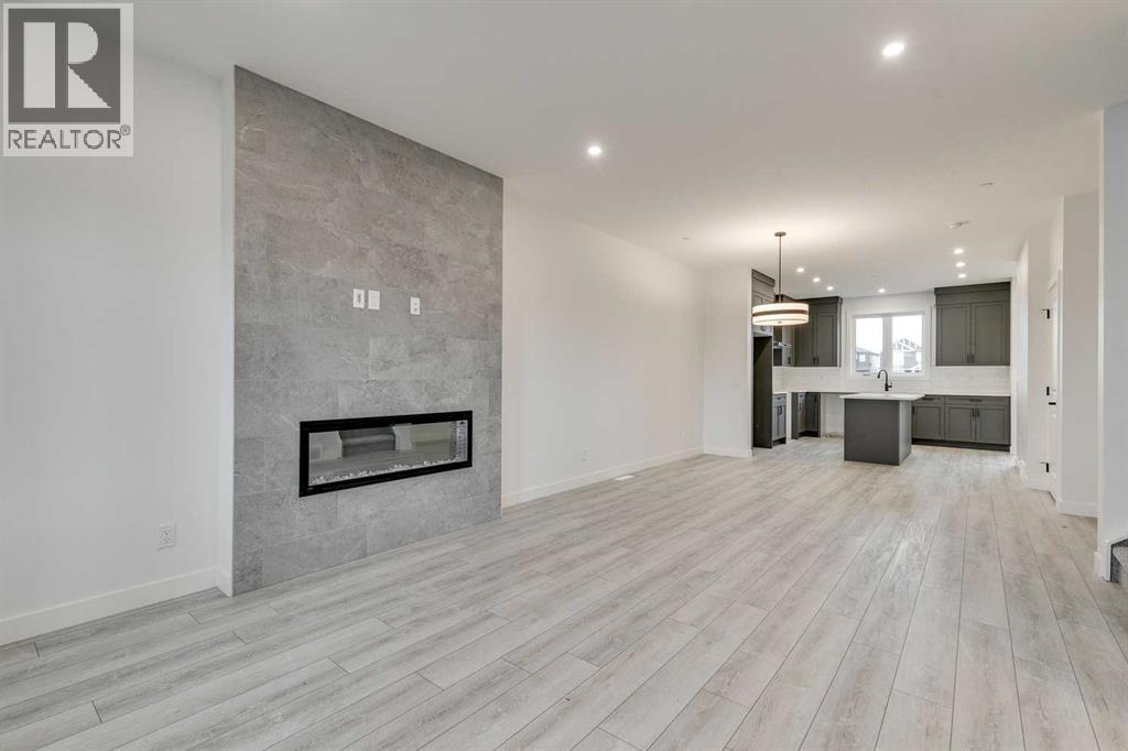 479 Hotchkiss Manor Se, Calgary, Alberta  T3S 0N3 - Photo 3 - A2285858