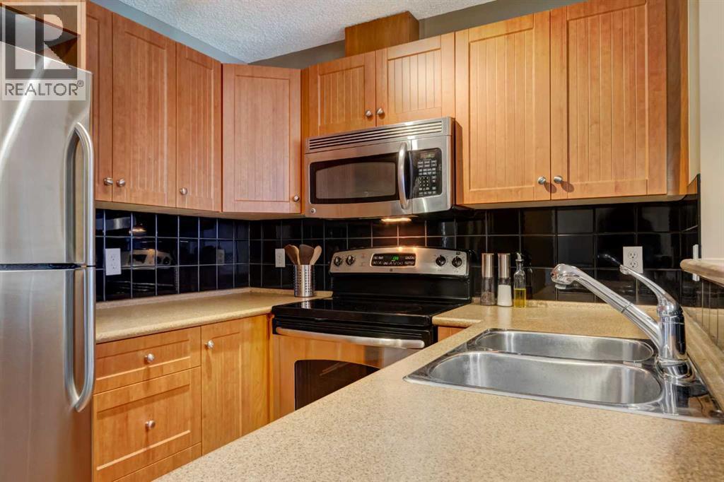 2339, 8 Bridlecrest Drive Sw, Calgary, Alberta  T2Y 0H7 - Photo 5 - A2288880