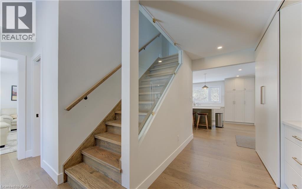 343 Craigleith Drive, Waterloo, Ontario  N2L 5B5 - Photo 3 - 40808848