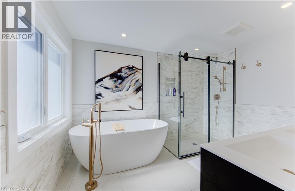 343 Craigleith Drive, Waterloo, Ontario  N2L 5B5 - Photo 38 - 40808848