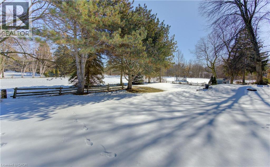 343 Craigleith Drive, Waterloo, Ontario  N2L 5B5 - Photo 46 - 40808848