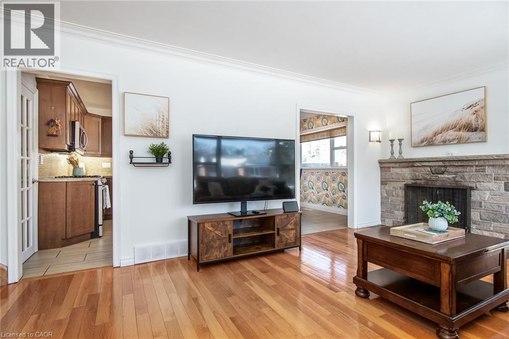 250 Royal Street, Waterloo, Ontario  N2J 2J2 - Photo 4 - 40808261