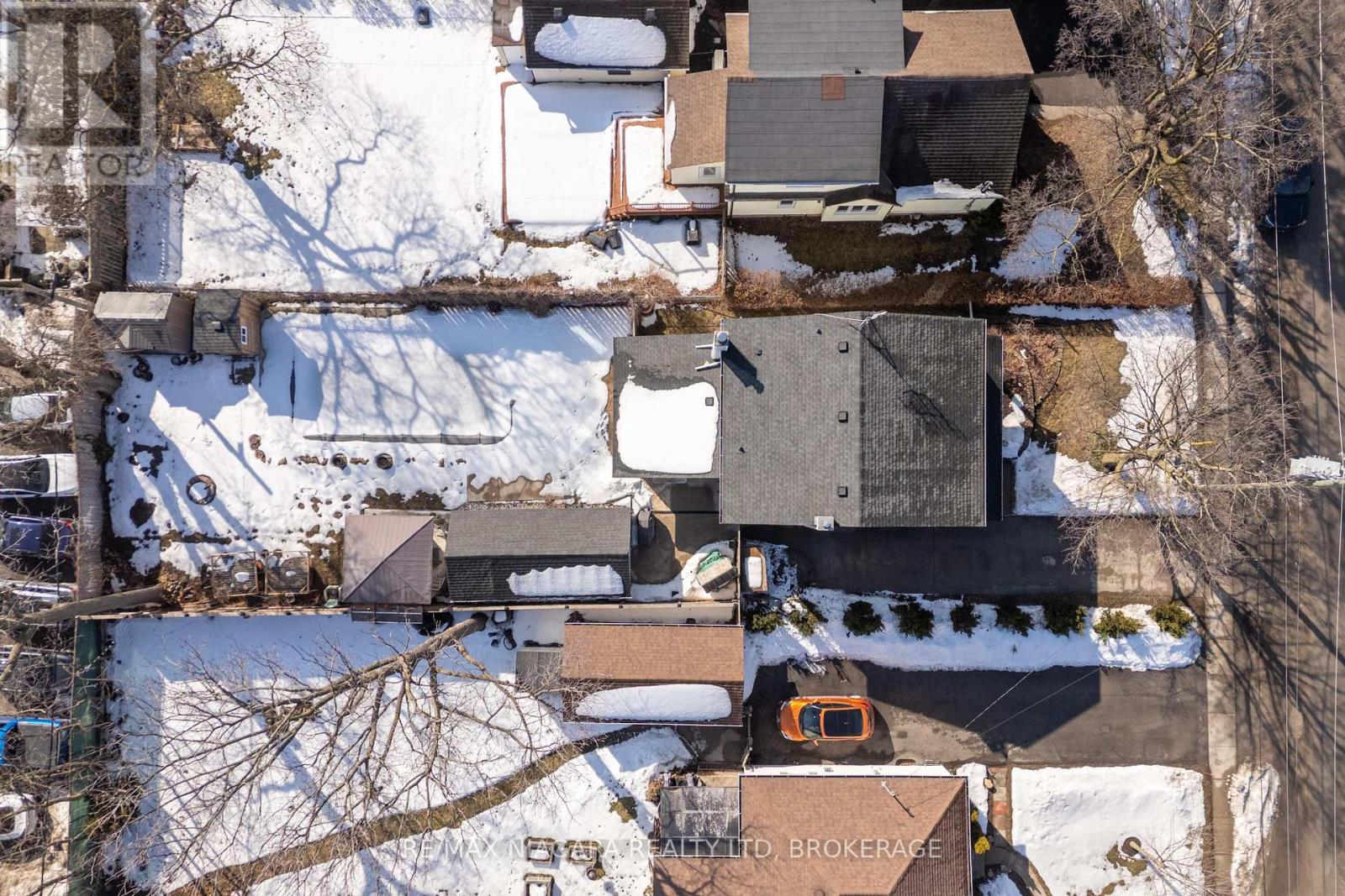 4046 St James Avenue, Niagara Falls, Ontario  L2E 6H6 - Photo 2 - X12848604