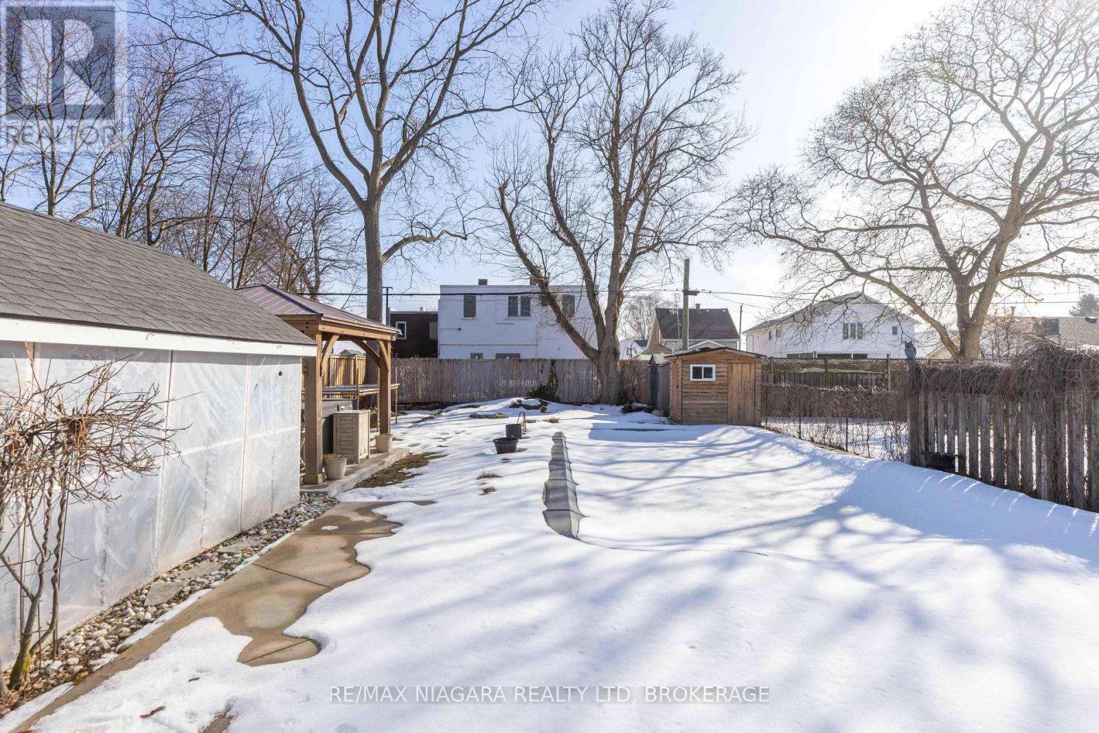 4046 St James Avenue, Niagara Falls, Ontario  L2E 6H6 - Photo 25 - X12848604