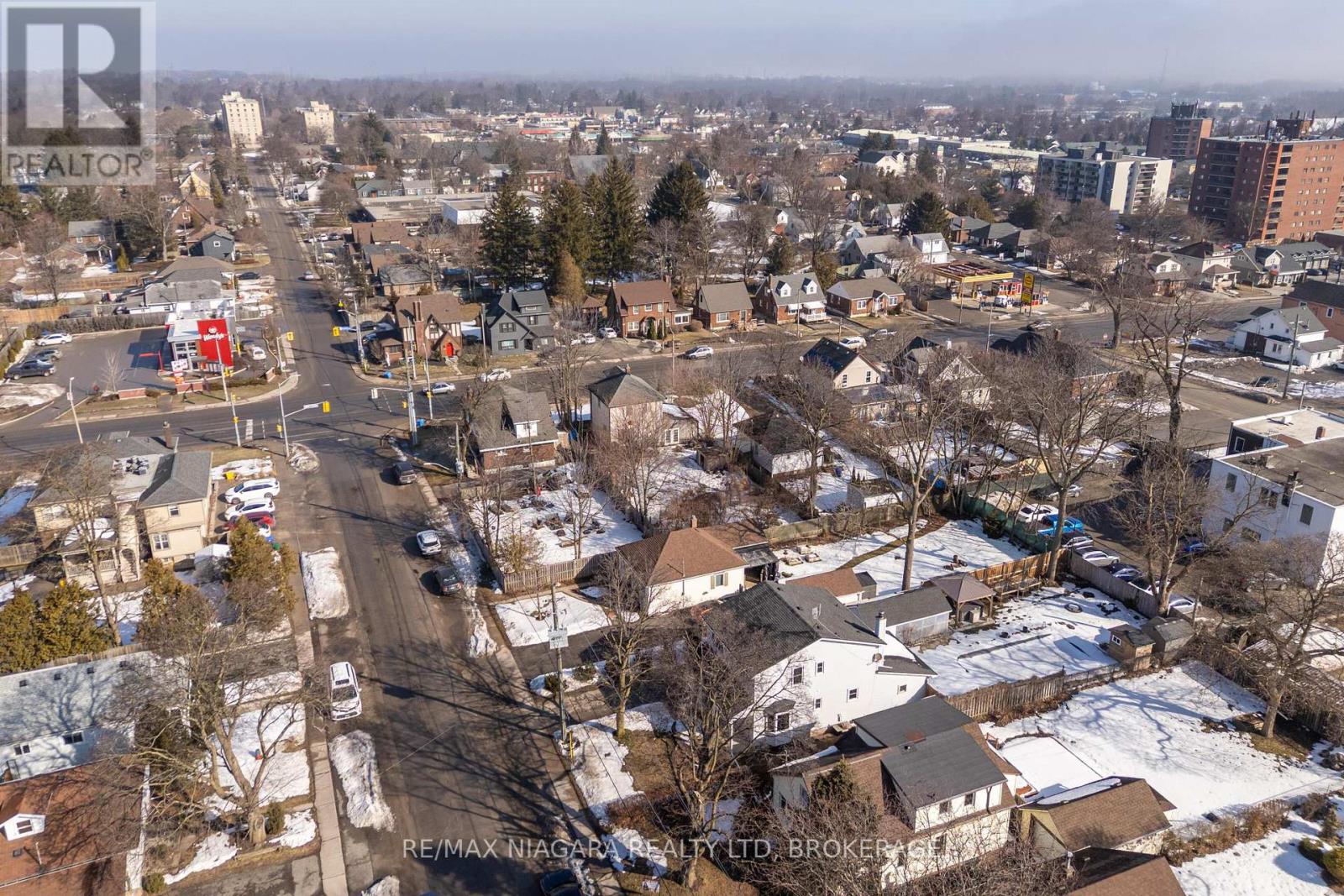 4046 St James Avenue, Niagara Falls, Ontario  L2E 6H6 - Photo 31 - X12848604