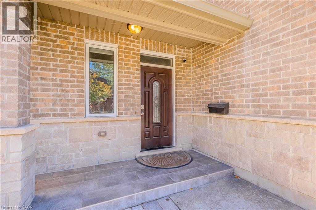 162 Esson Street, Waterloo, Ontario  N2L 1Z8 - Photo 4 - 40805651