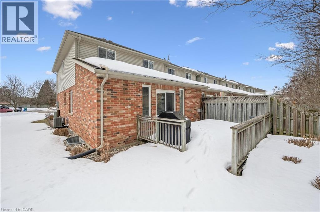 656 Inglis Falls Place, Waterloo, Ontario  N2V 2L4 - Photo 34 - 40800893