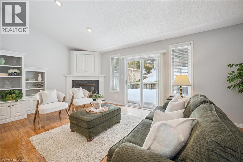 656 Inglis Falls Place, Waterloo, Ontario  N2V 2L4 - Photo 8 - 40800893