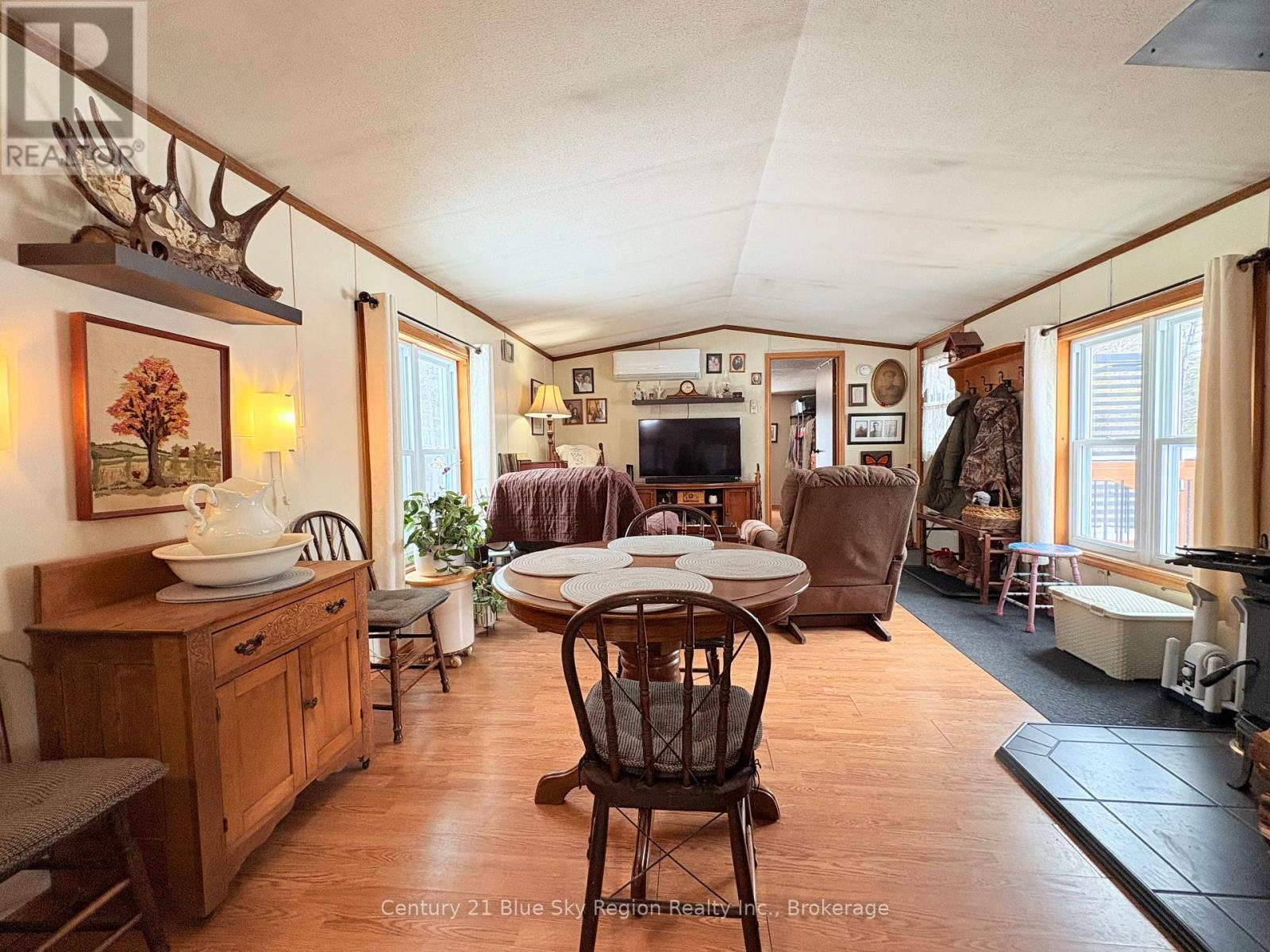 320 Crystal Falls Road, West Nipissing, Ontario  P0H 1L0 - Photo 2 - X12847798