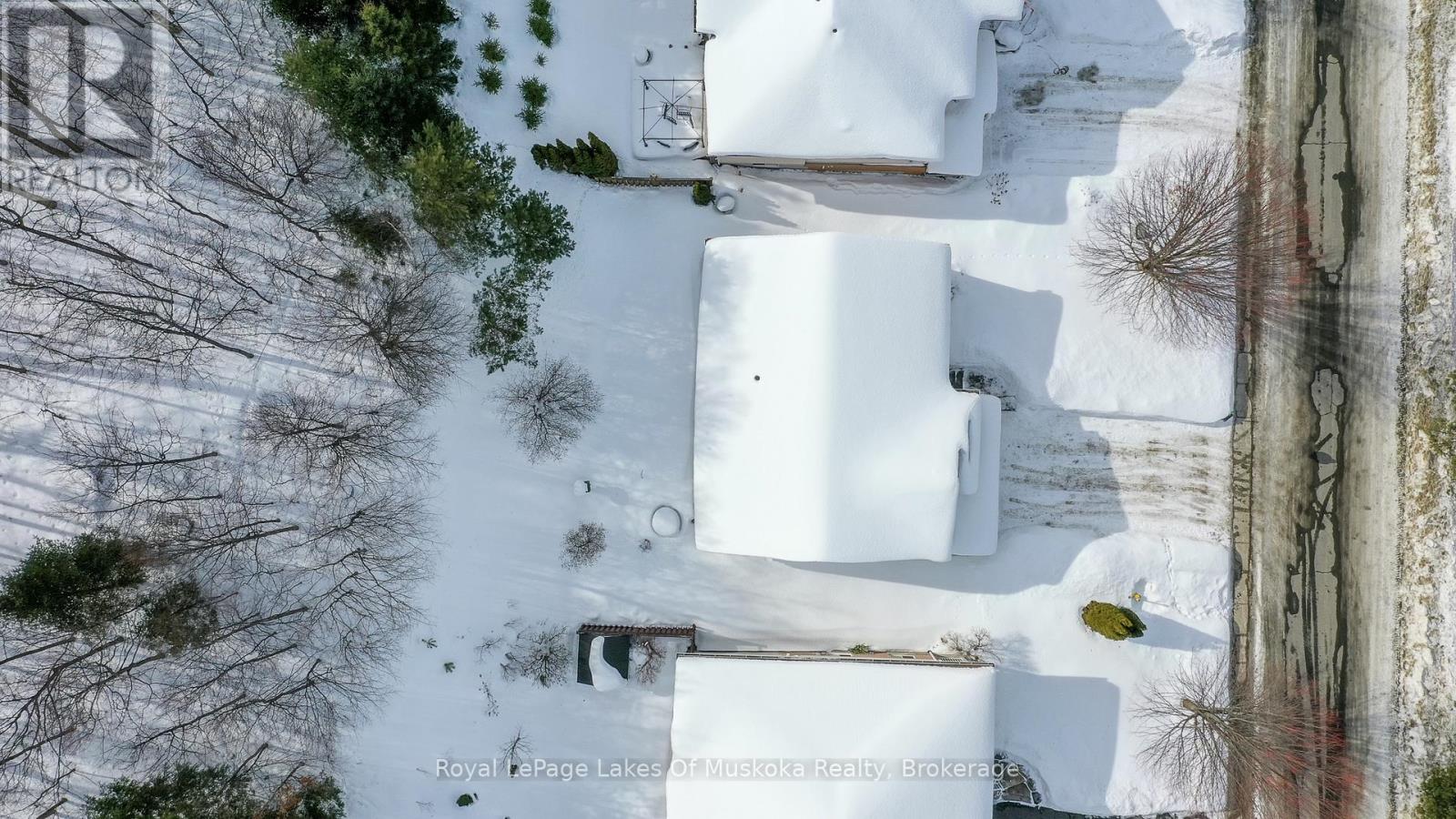 25 Kendra Crescent, Huntsville (Chaffey), Ontario  P1H 2M5 - Photo 2 - X12848400