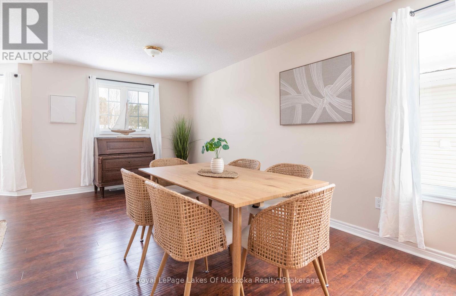 25 Kendra Crescent, Huntsville (Chaffey), Ontario  P1H 2M5 - Photo 7 - X12848400