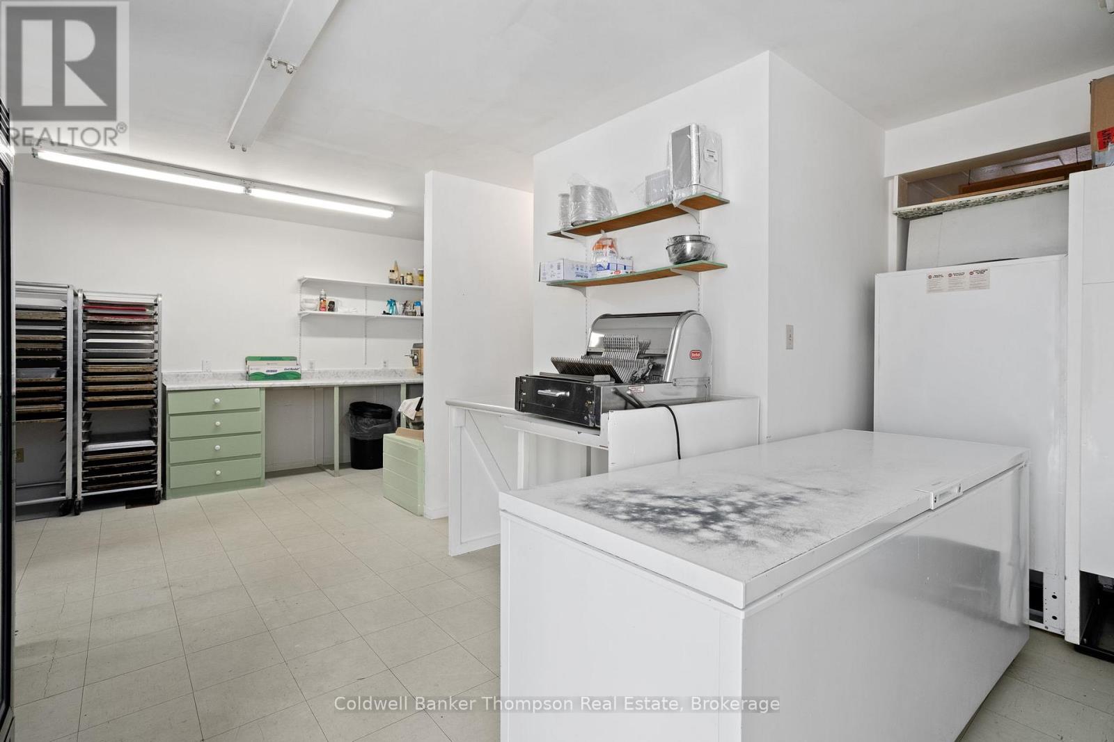 1664 Nipissing Road S, Magnetawan, Ontario  P0A 1P0 - Photo 15 - X12848402