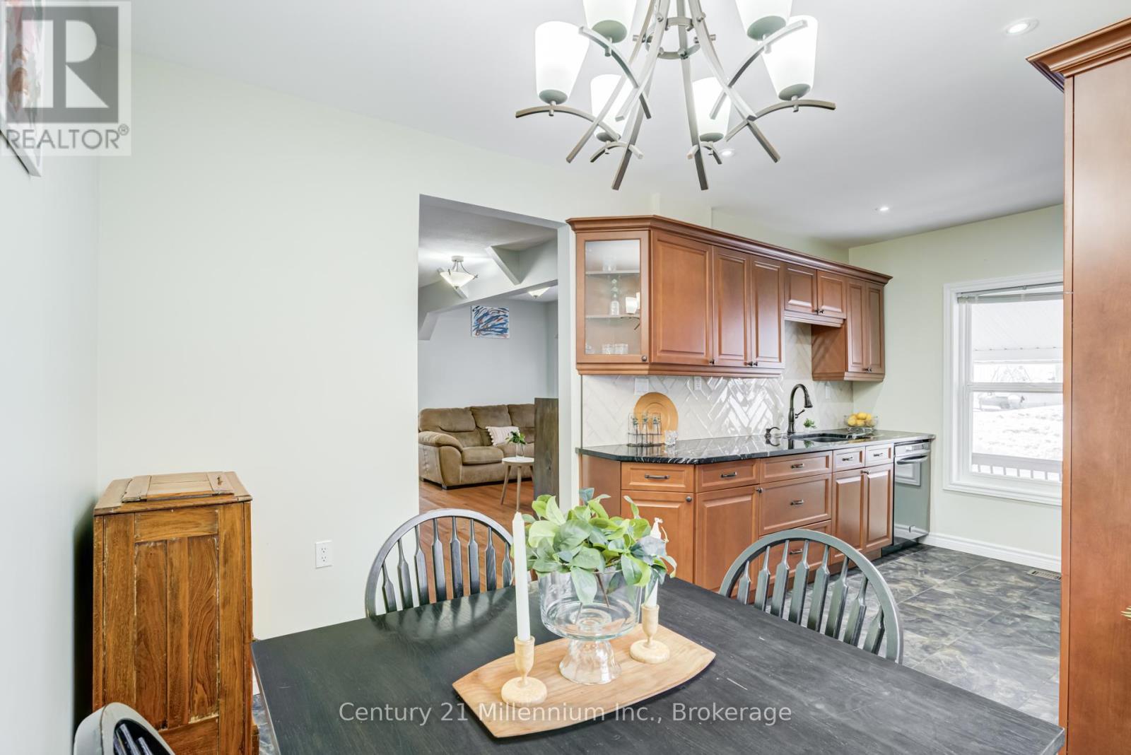 328 Bruce Road 40, Arran-Elderslie, Ontario  N0H 1L0 - Photo 16 - X12848598