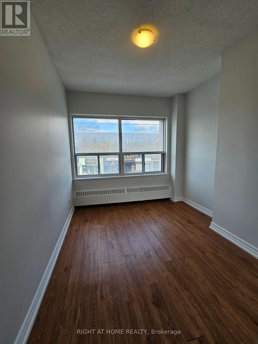 201 - 1801 Eglinton Avenue W, Toronto, Ontario  M6E 2H8 - Photo 15 - C12848406