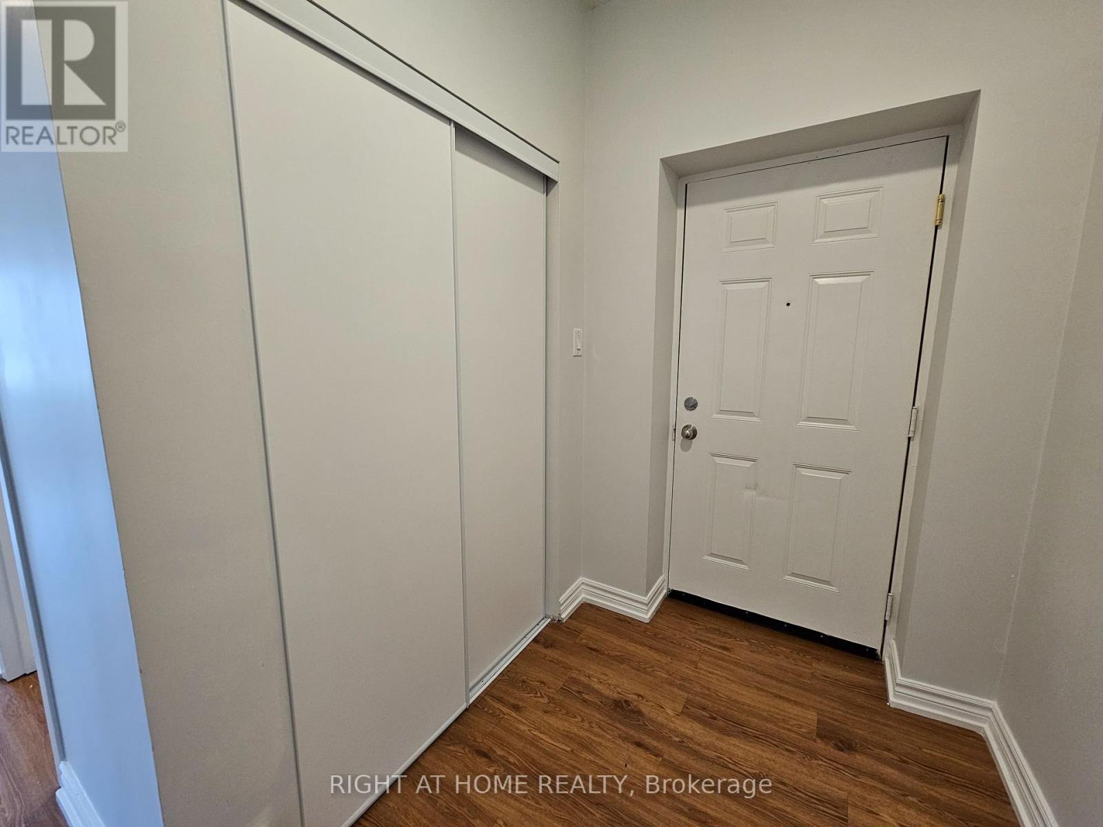 201 - 1801 Eglinton Avenue W, Toronto, Ontario  M6E 2H8 - Photo 22 - C12848406