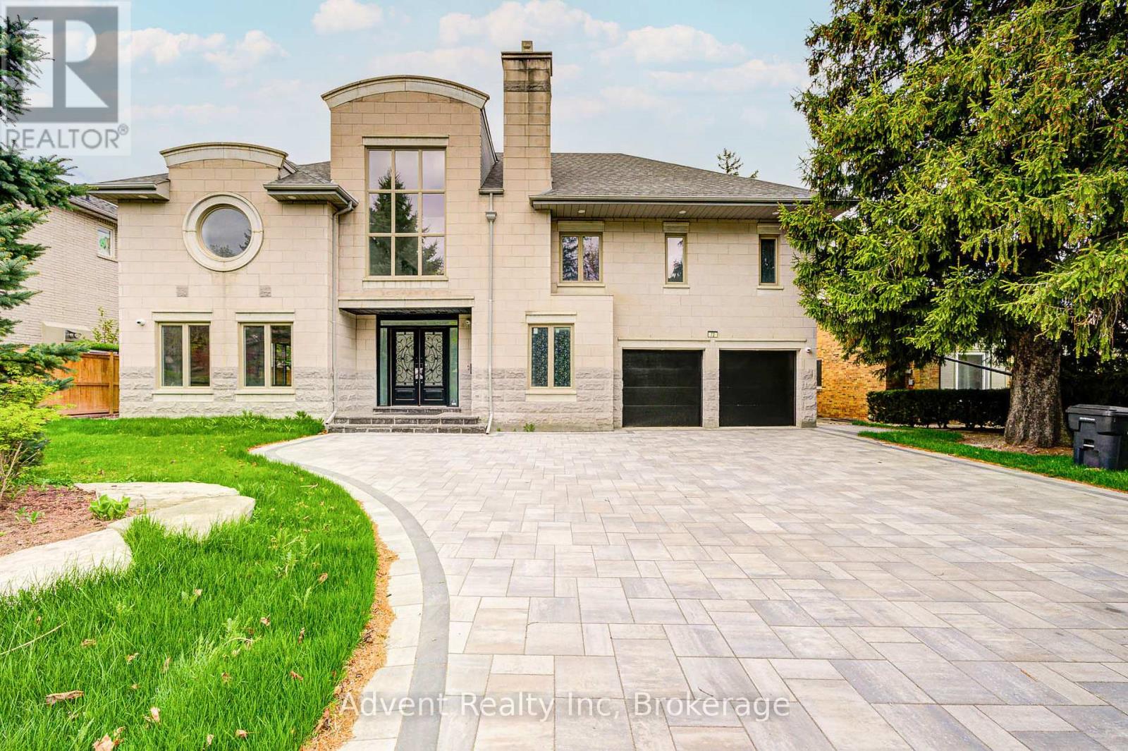 72 LORD SEATON ROAD, Toronto, Ontario