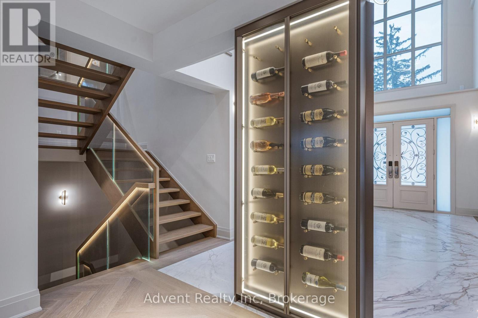 72 Lord Seaton Road, Toronto, Ontario  M2P 1K5 - Photo 14 - C12848410