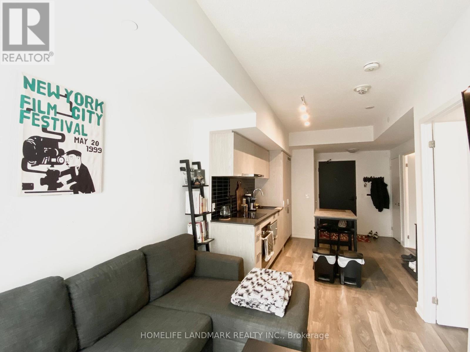 205 - 60 Shuter Street, Toronto, Ontario  M5B 0B7 - Photo 3 - C12848516