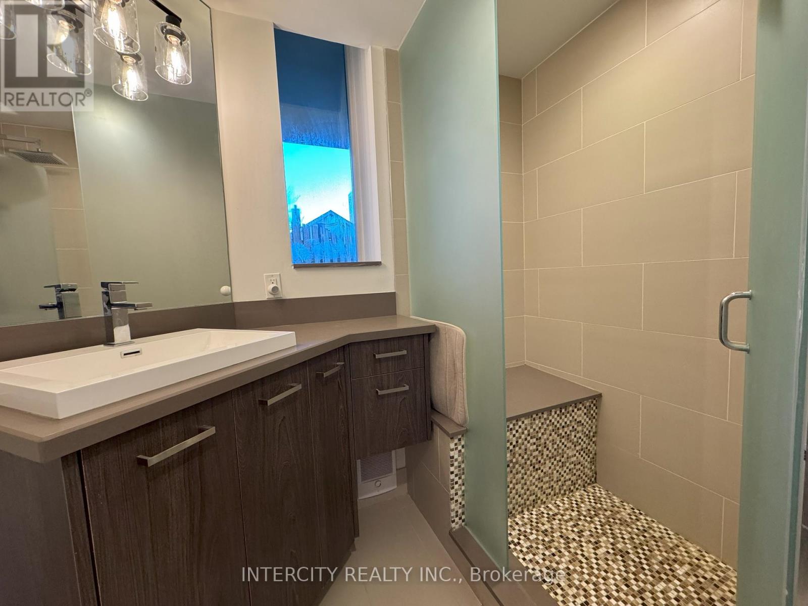 201 - 70 Alexander Street, Toronto, Ontario  M4Y 3B6 - Photo 7 - C12848532