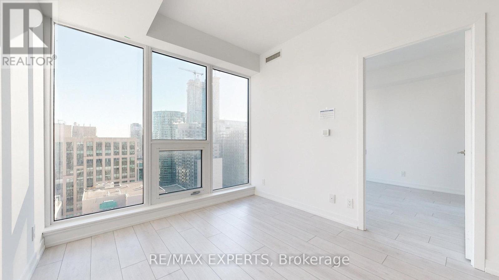 2115 - 55 Mercer Street, Toronto, Ontario  M5V 3W2 - Photo 16 - C12848542