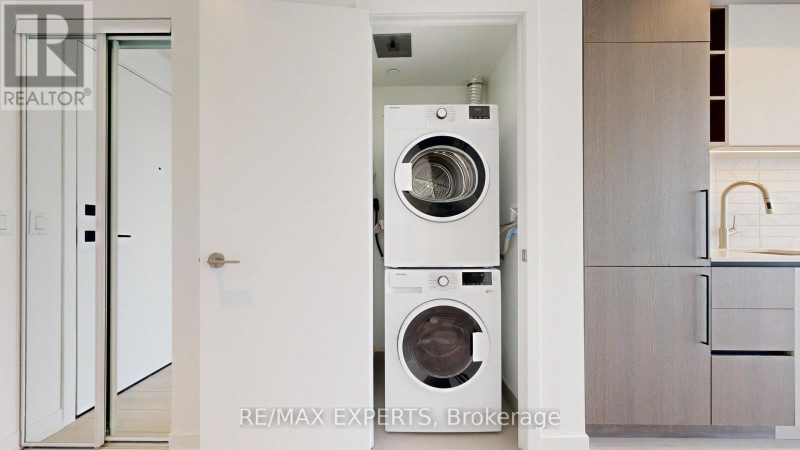 2115 - 55 Mercer Street, Toronto, Ontario  M5V 3W2 - Photo 31 - C12848542