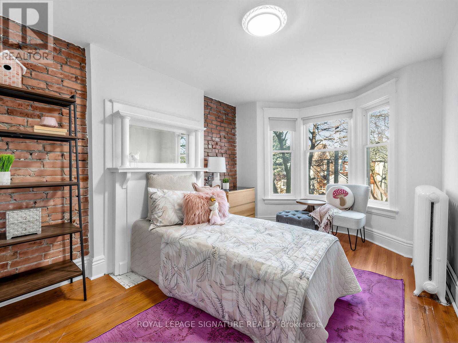 34 Alberta Avenue, Toronto, Ontario  M6H 2R6 - Photo 14 - C12848612