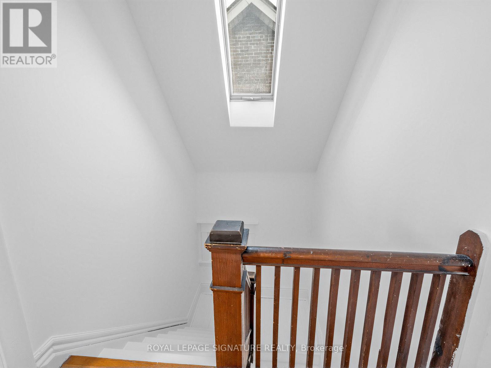 34 Alberta Avenue, Toronto, Ontario  M6H 2R6 - Photo 21 - C12848612