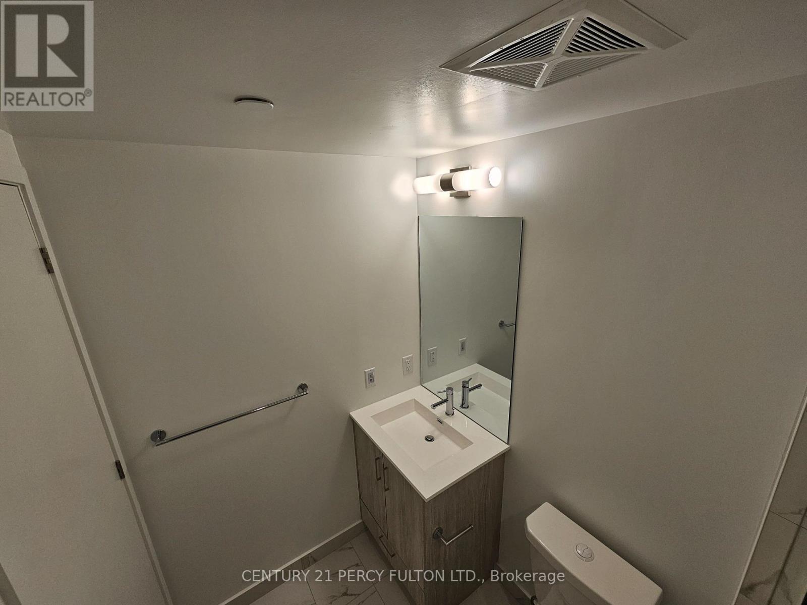 906 - 180 Front Street E, Toronto, Ontario  M5A 0A9 - Photo 18 - C12848618