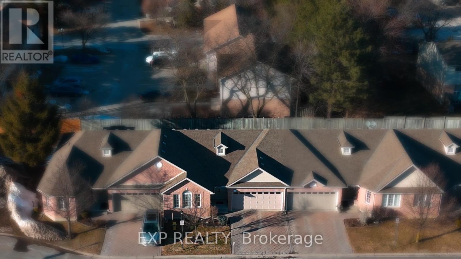 7 - 638 Wharncliffe Road S, London South, Ontario  N6J 2N4 - Photo 3 - X12838308