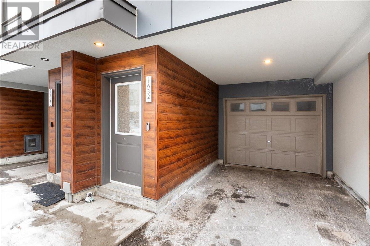 1632 Pleasure Valley Path N, Oshawa (Samac), Ontario  L1G 4X8 - Photo 2 - E12848508