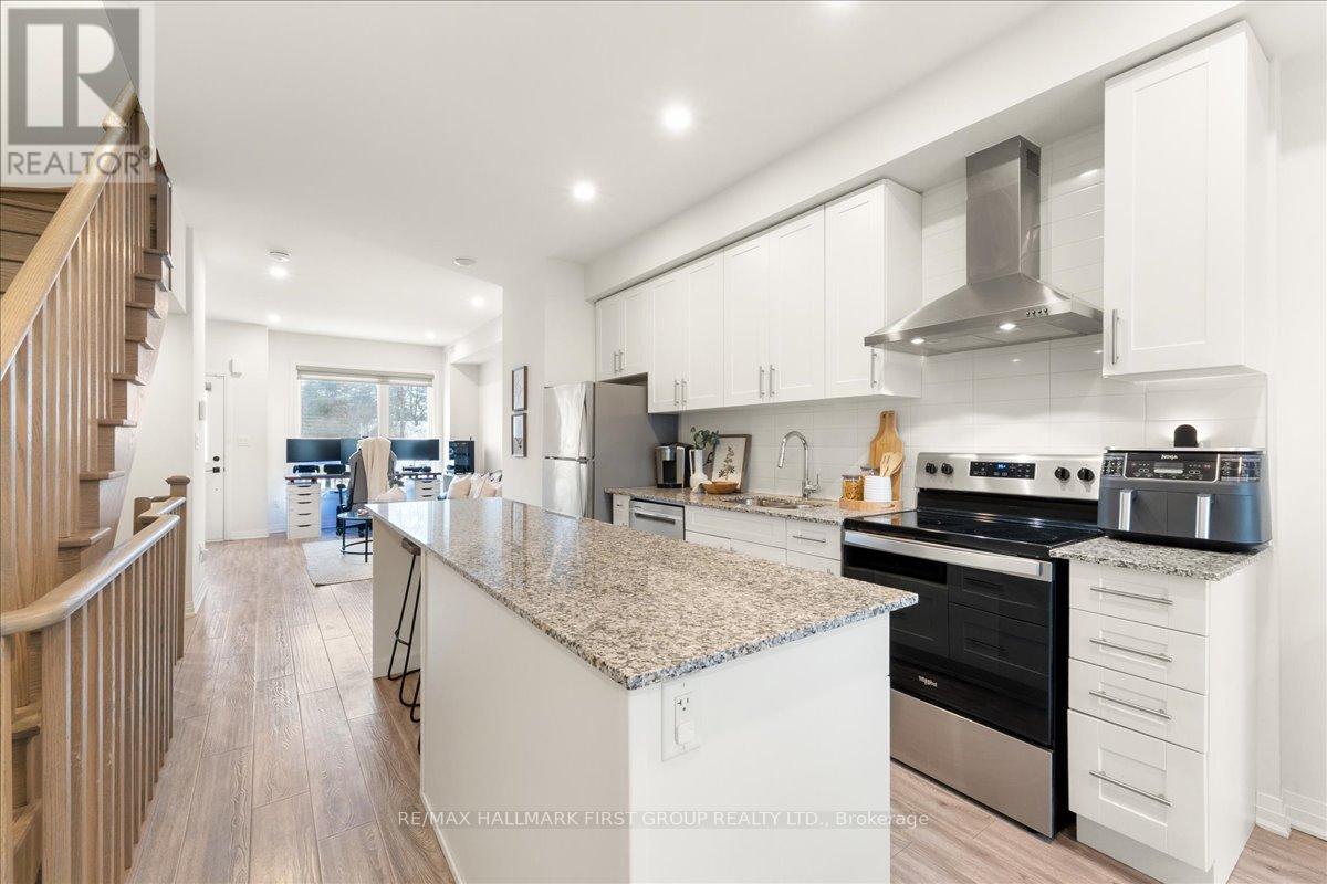 1632 Pleasure Valley Path N, Oshawa (Samac), Ontario  L1G 4X8 - Photo 9 - E12848508